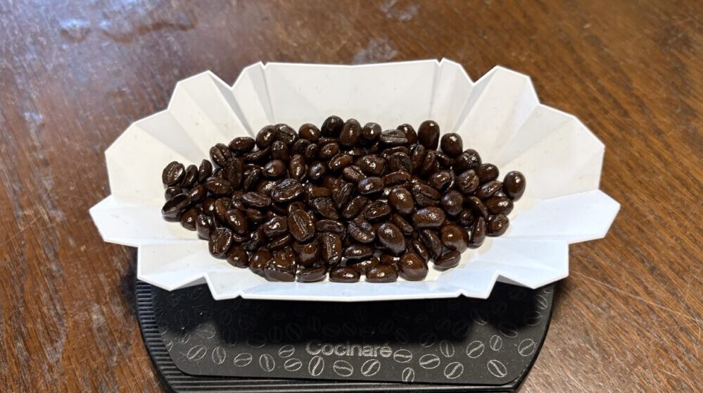 深煎りのコーヒー豆